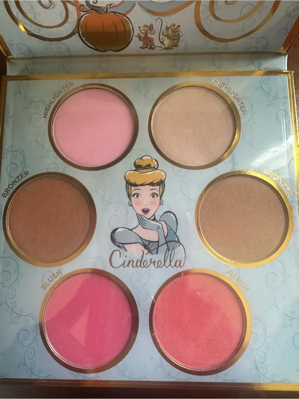 Disney Princess Cinderella Complexion Palette Highlighter Bronzer Blush